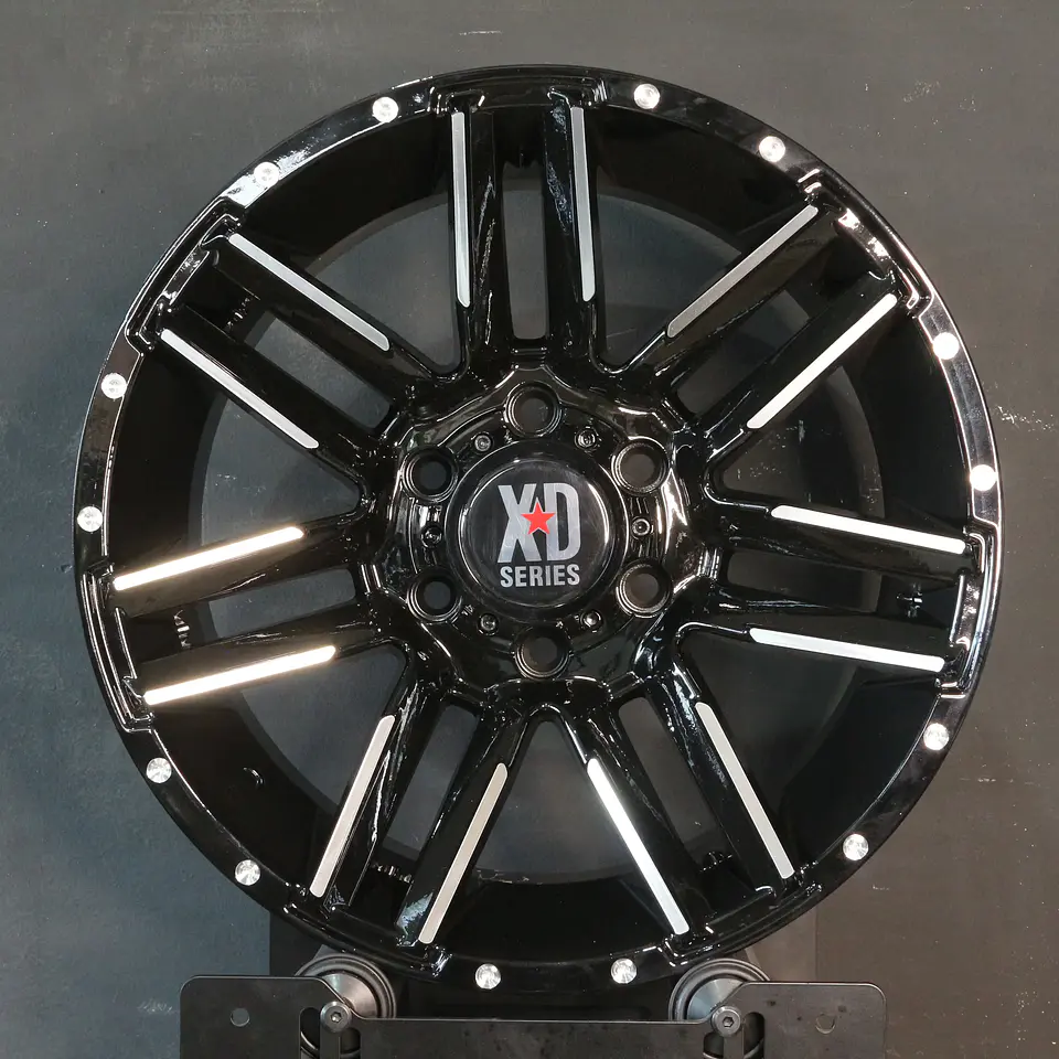 GLAD7830BMMR Llanta Aro 17X8 6X130 Bmmr Et 20 1