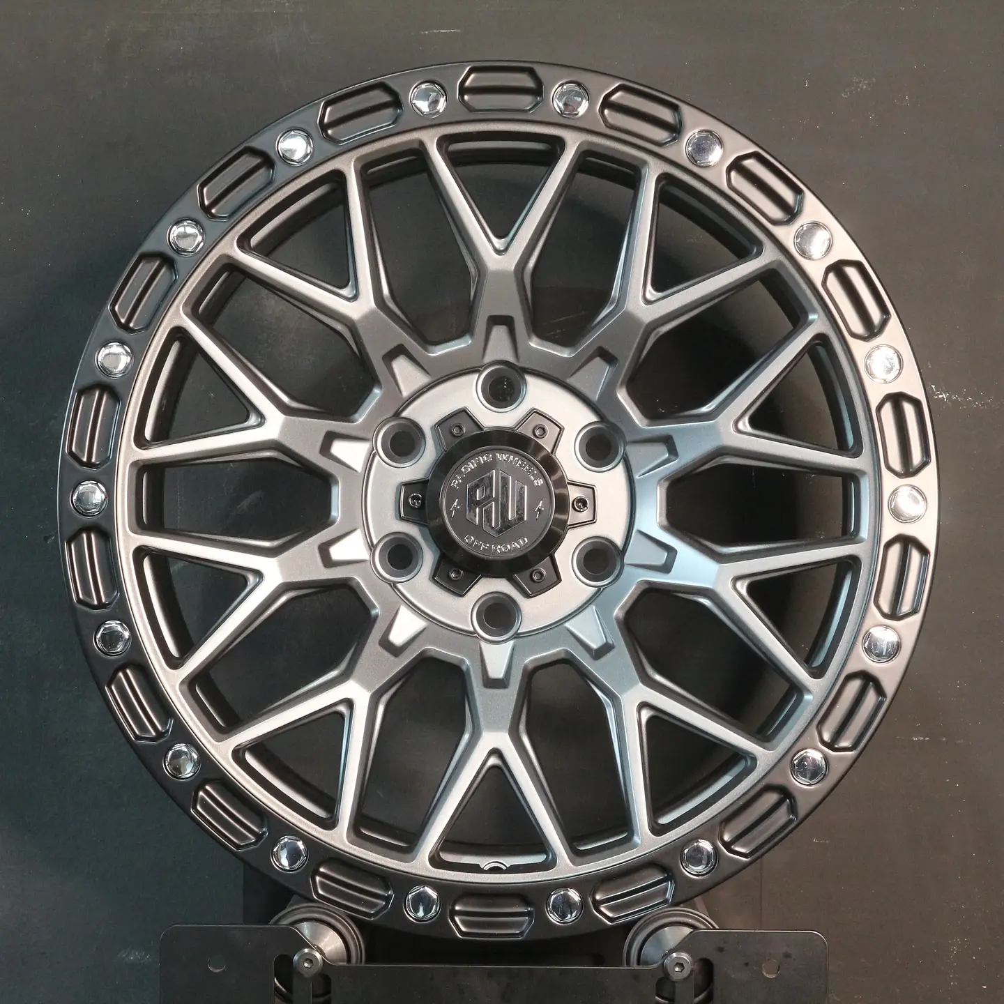 WOLF7830MGLMBCR Llanta Aro 17X8,5 6X130 Mglmbcr Et 20 1