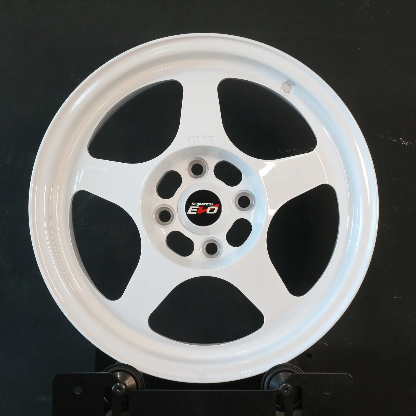 FF015710W Llanta Aro 15X7 4X100 W 1