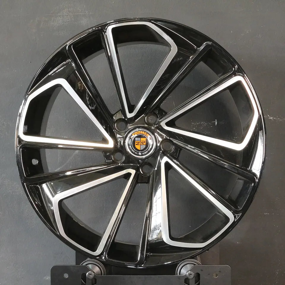 62088542BMF Llanta Aro 18X8 5X108 Et 40 1