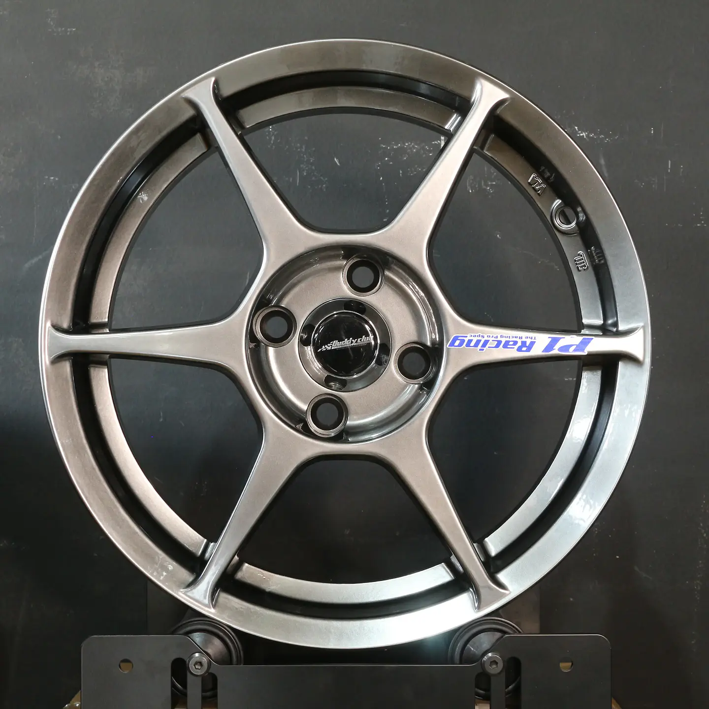 FF685710HB Llanta Aro 15X7 4X100 Hb Et 35 1