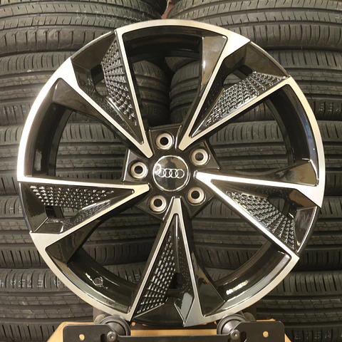 H861F88512MB Llanta Aro 18X8 5X112 Mb Et 35