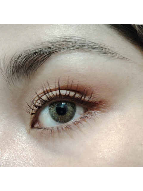 Brown hazel 