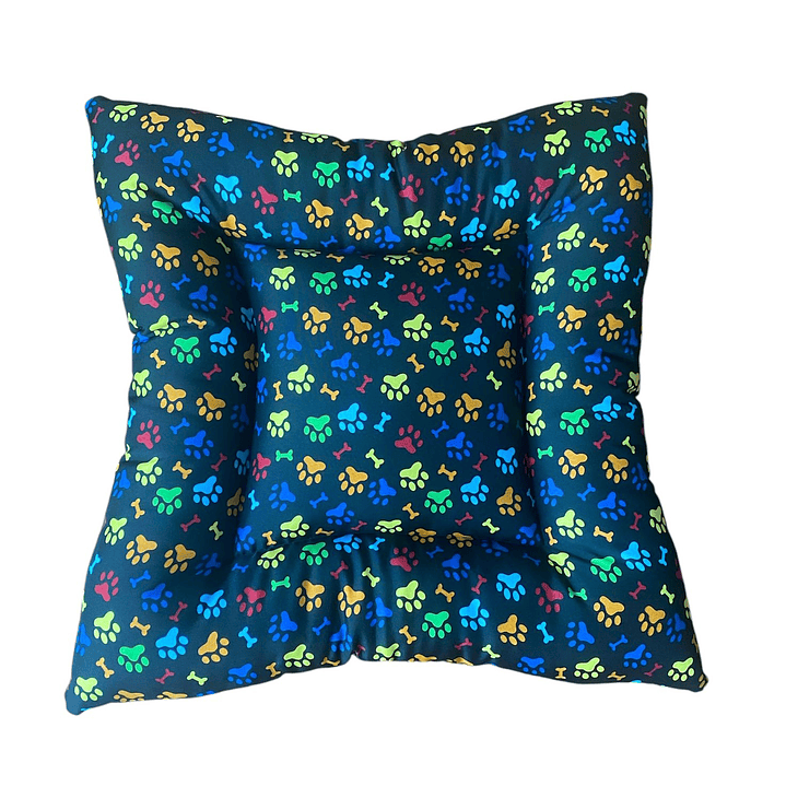 Cama Clásica 60 cm Color Negro 2