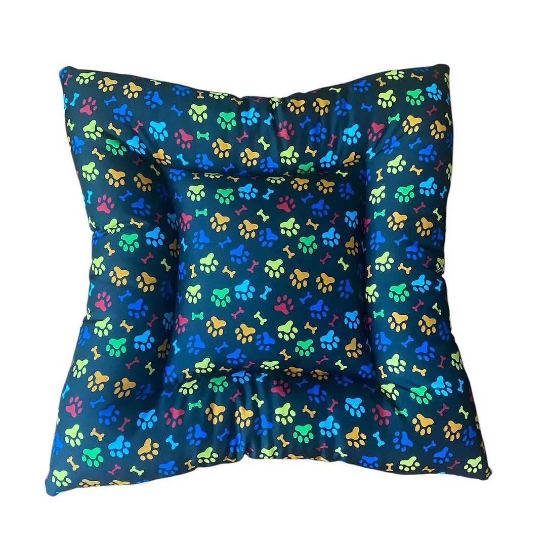 Cama Clásica 70 cm Color Negro 2