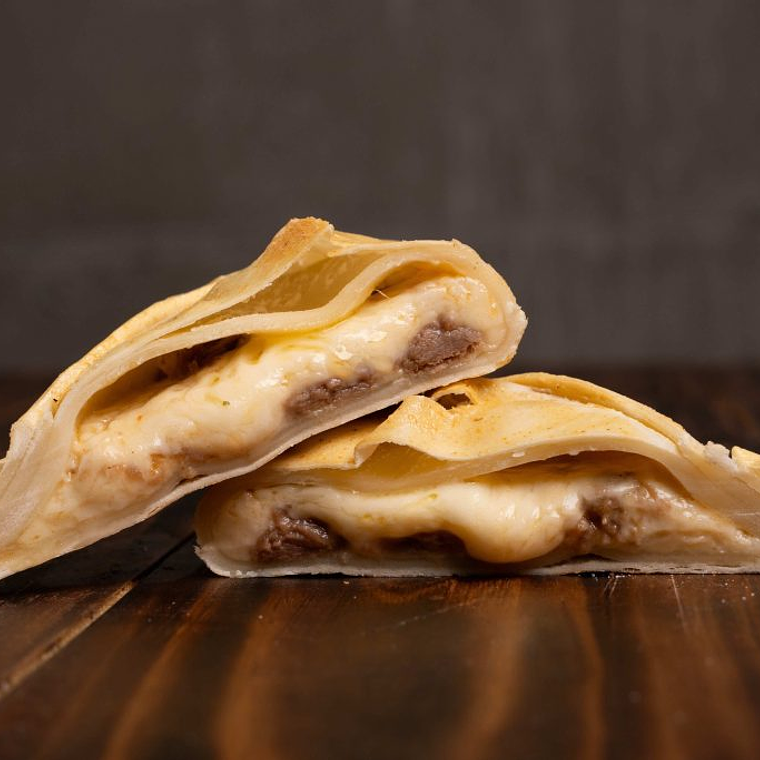 EMPANADITAS MECHADA QUESO 12 UNIDADES 1
