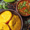 Sopaipillas con pebre de Hongo Ostra