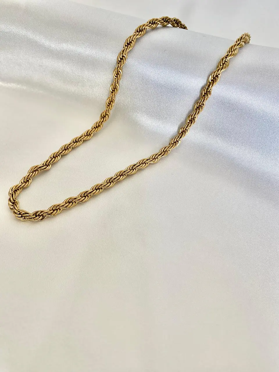 Bella Necklace 4