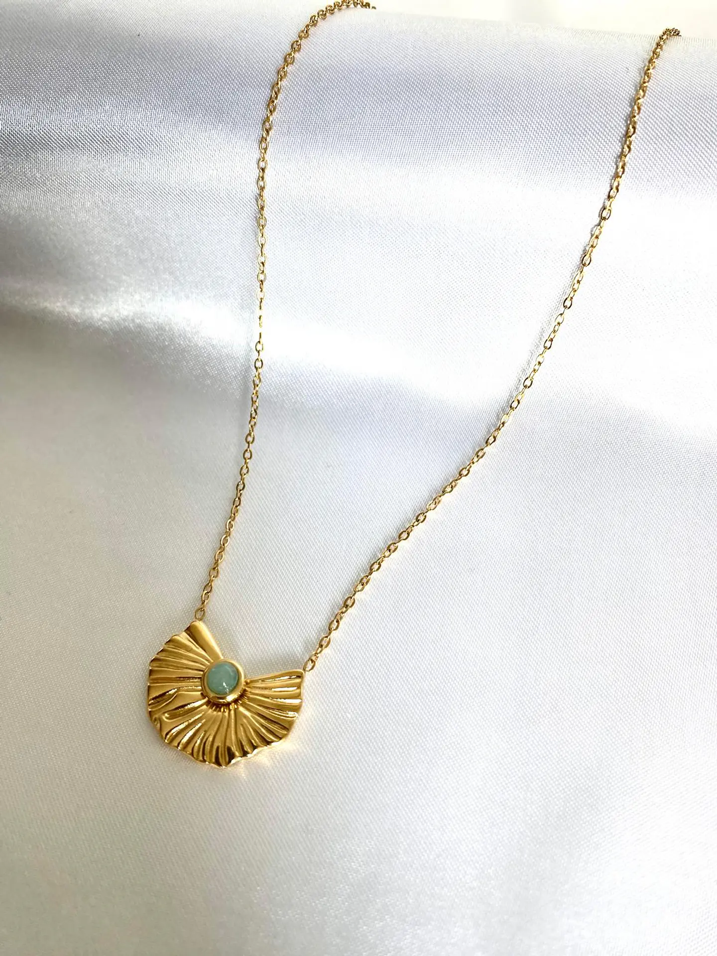 Julie Necklace 3