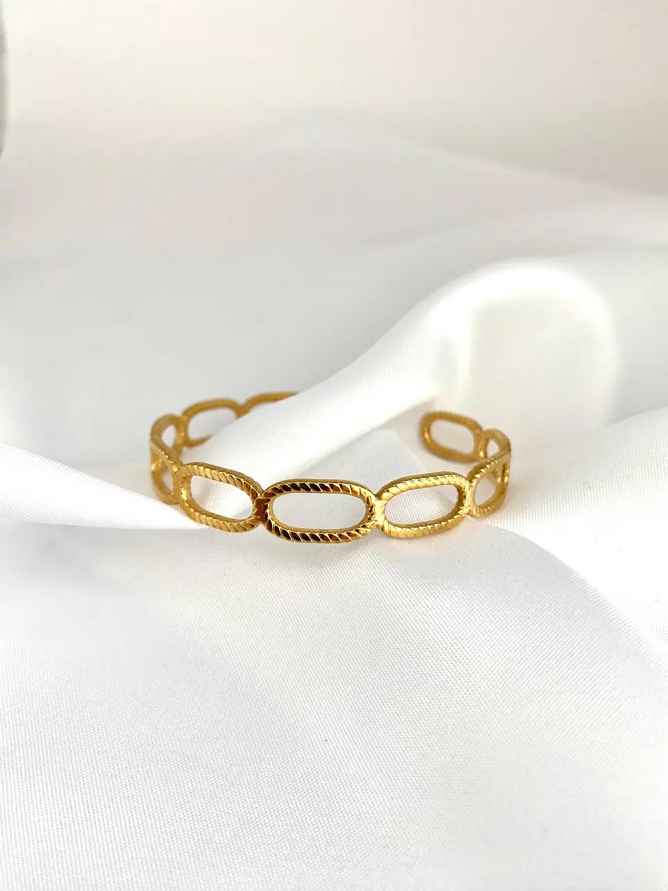 Iris Bracelet 2
