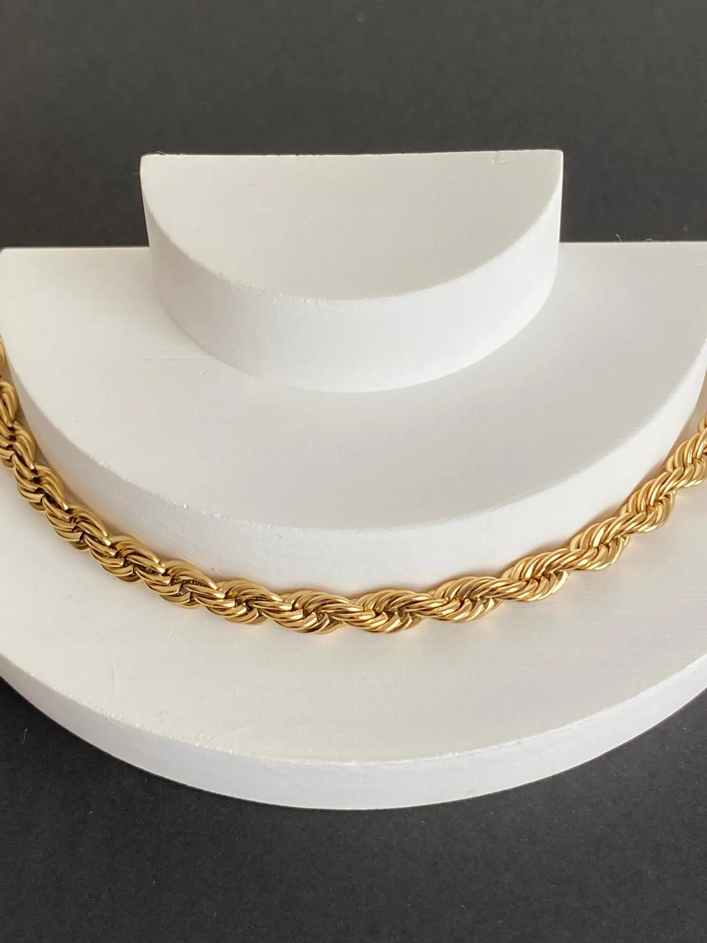 Bella Necklace 3