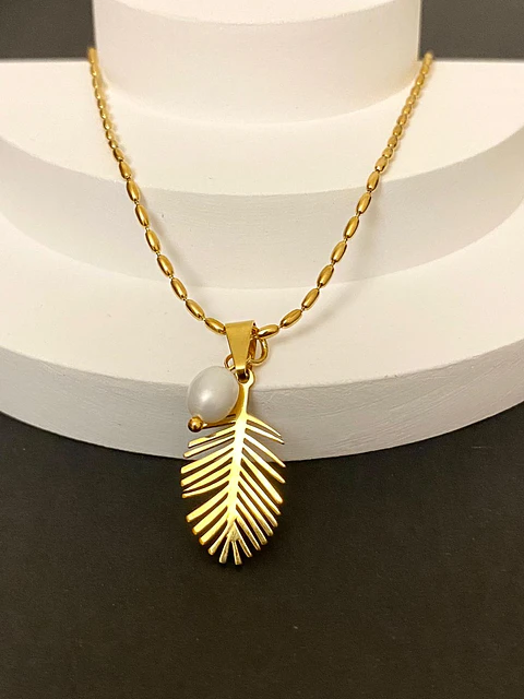 Summer Spirit Necklace - Palm