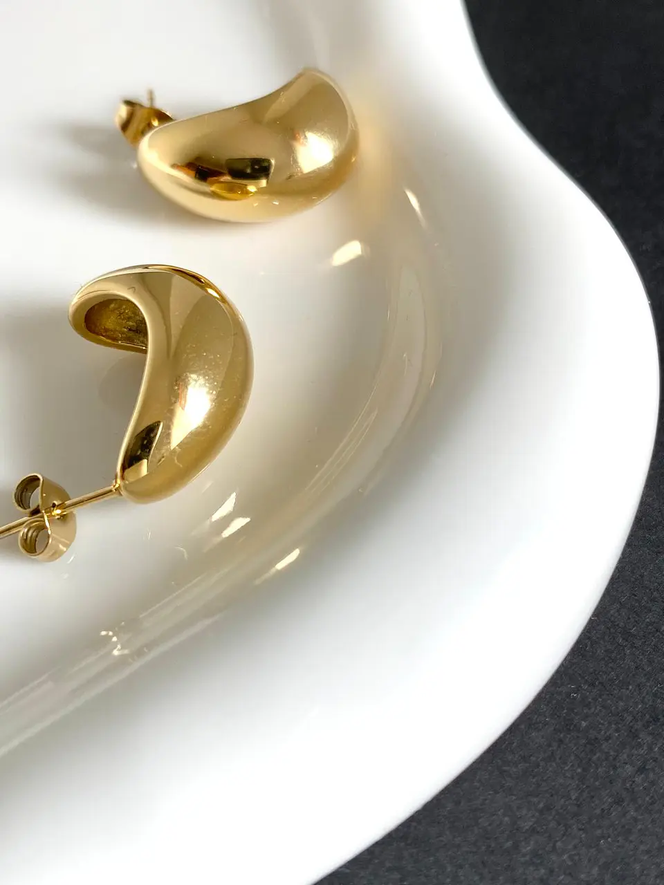 Nicole Earrings 2