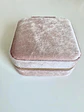 Pink jewelry box - thumbnail 1