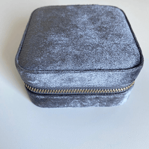 Guarda-Joias cinzento