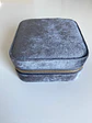 Grey jewelry box - thumbnail 1