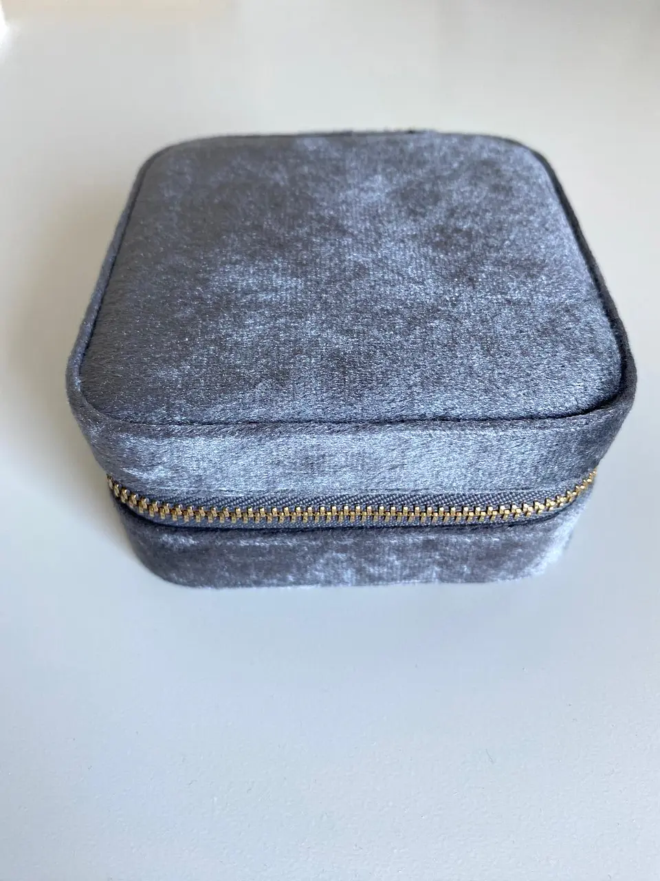 Grey jewelry box 1