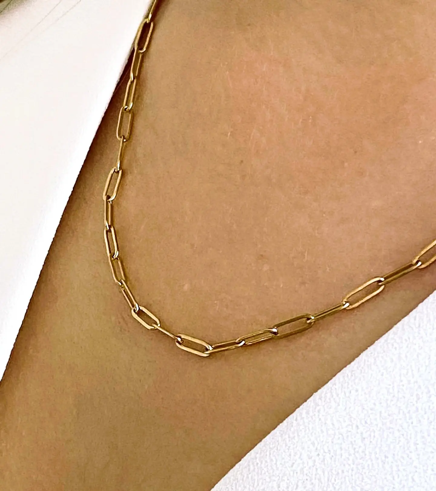 Mia Necklace 1