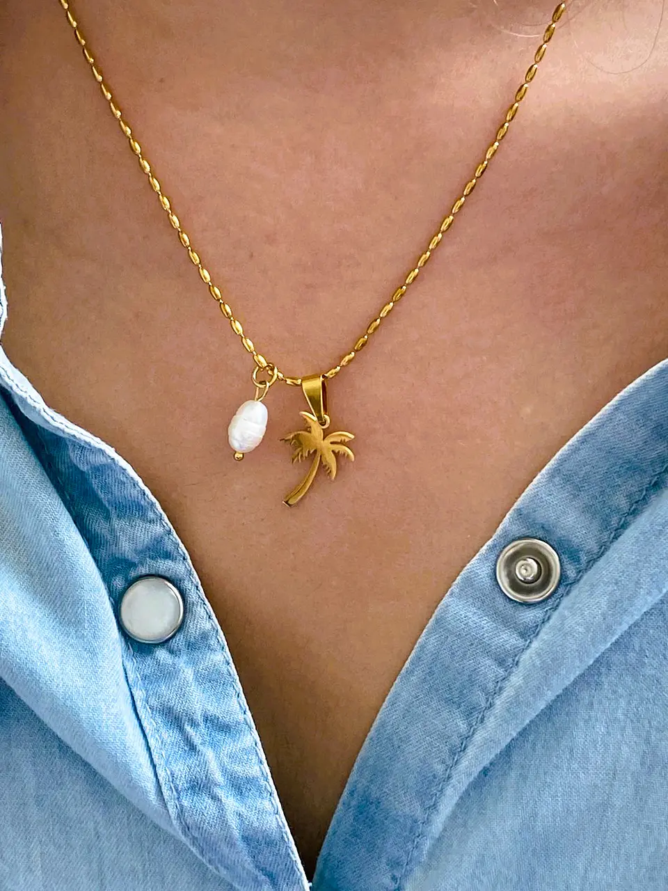 Summer Spirit Necklace - Palm Tree 1