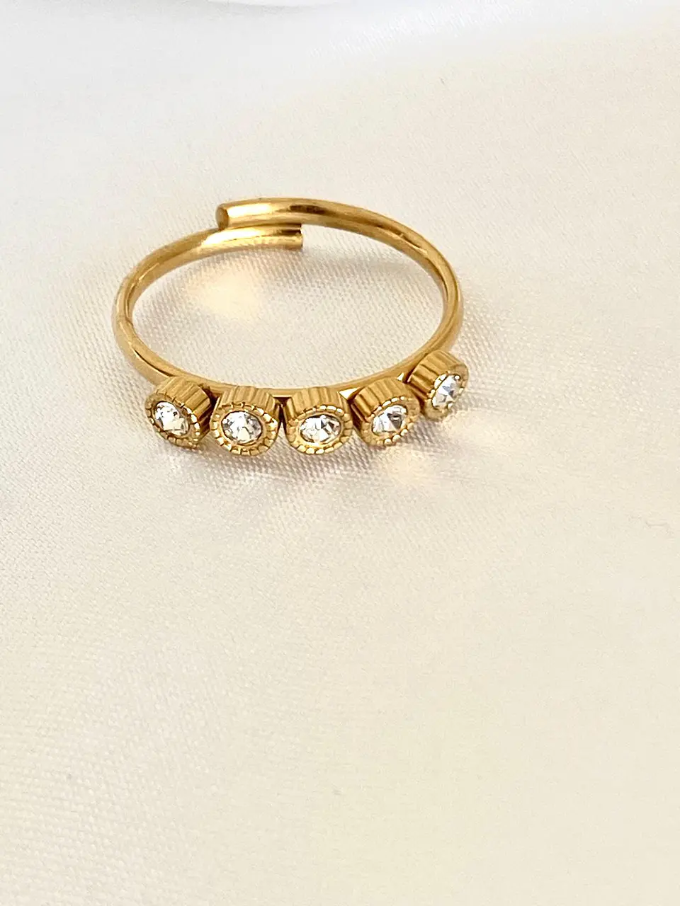 Elan Ring 1