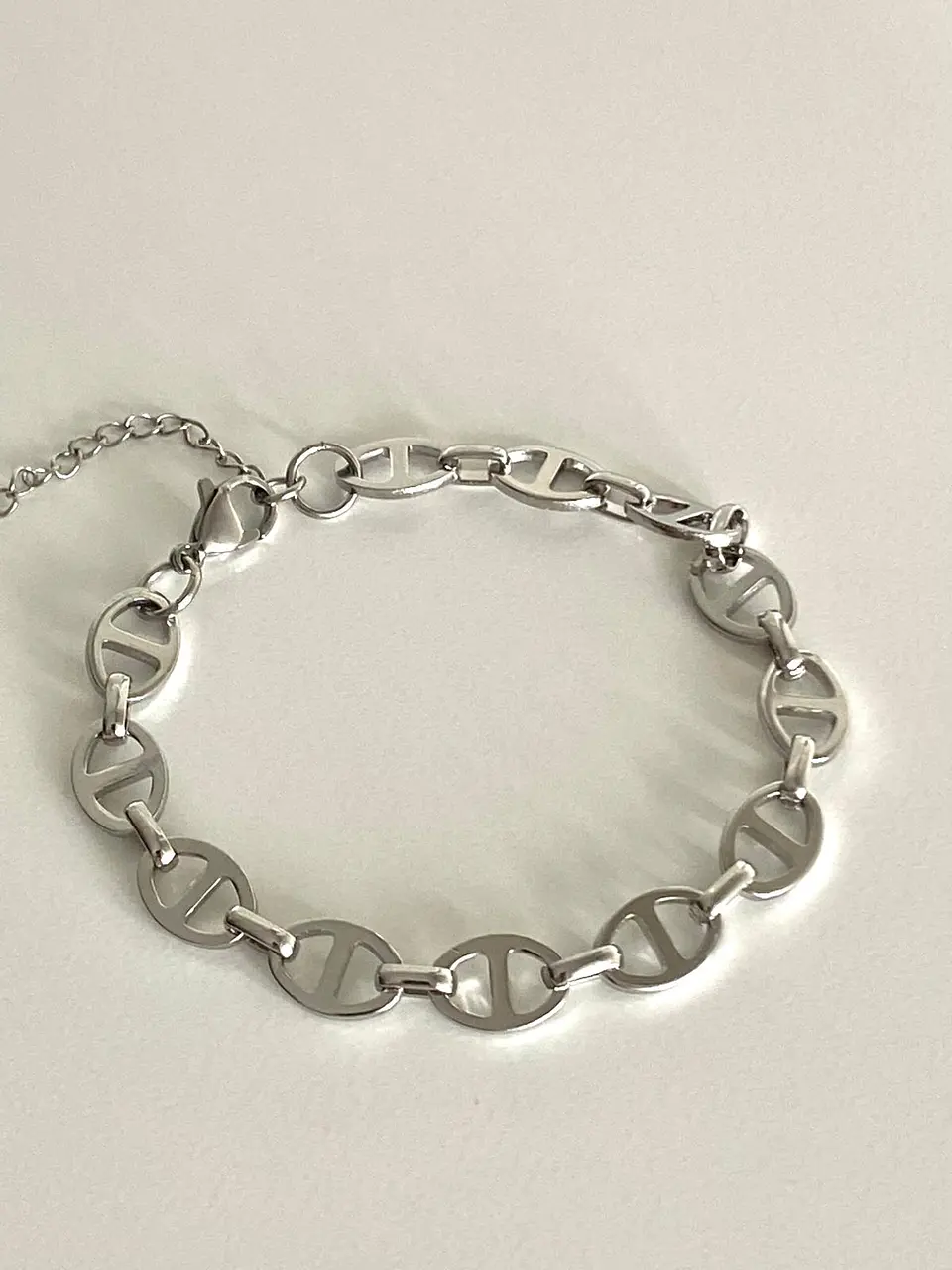 Naomi bracelet 2