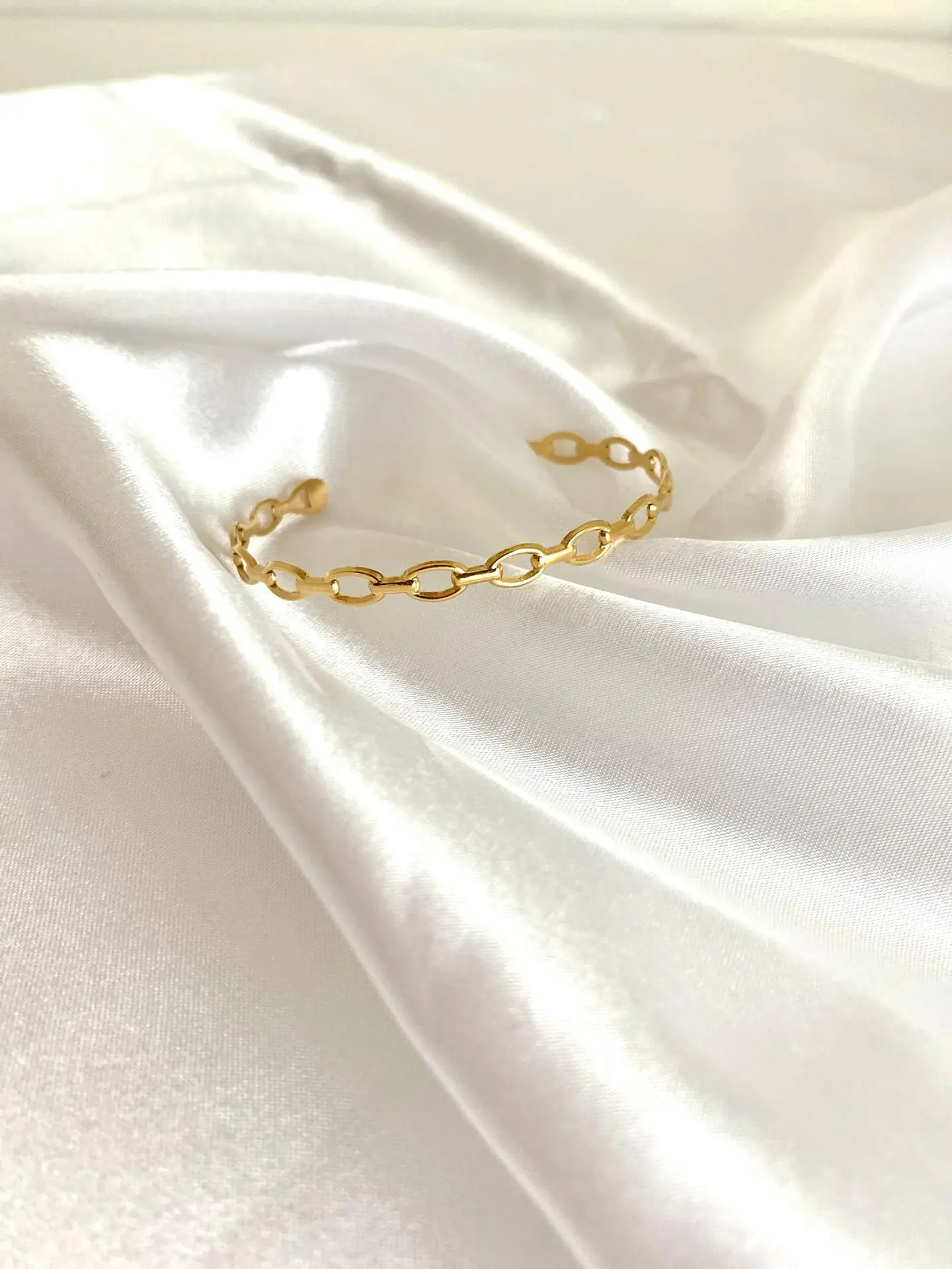 Nancy Bracelet 1
