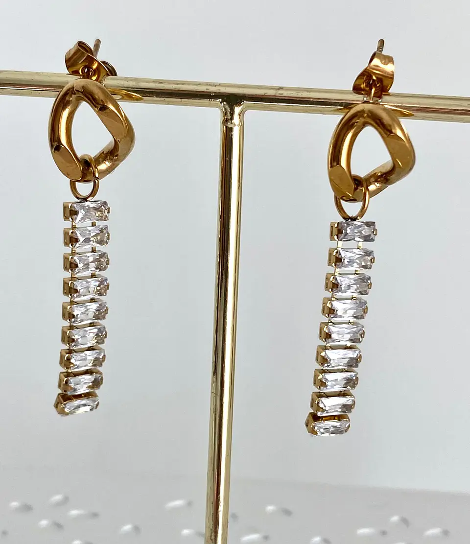 Cindy Earrings 1