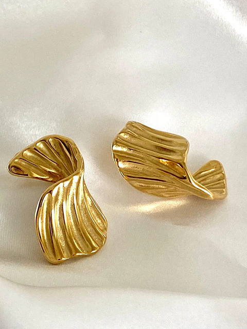 Donna Earrings