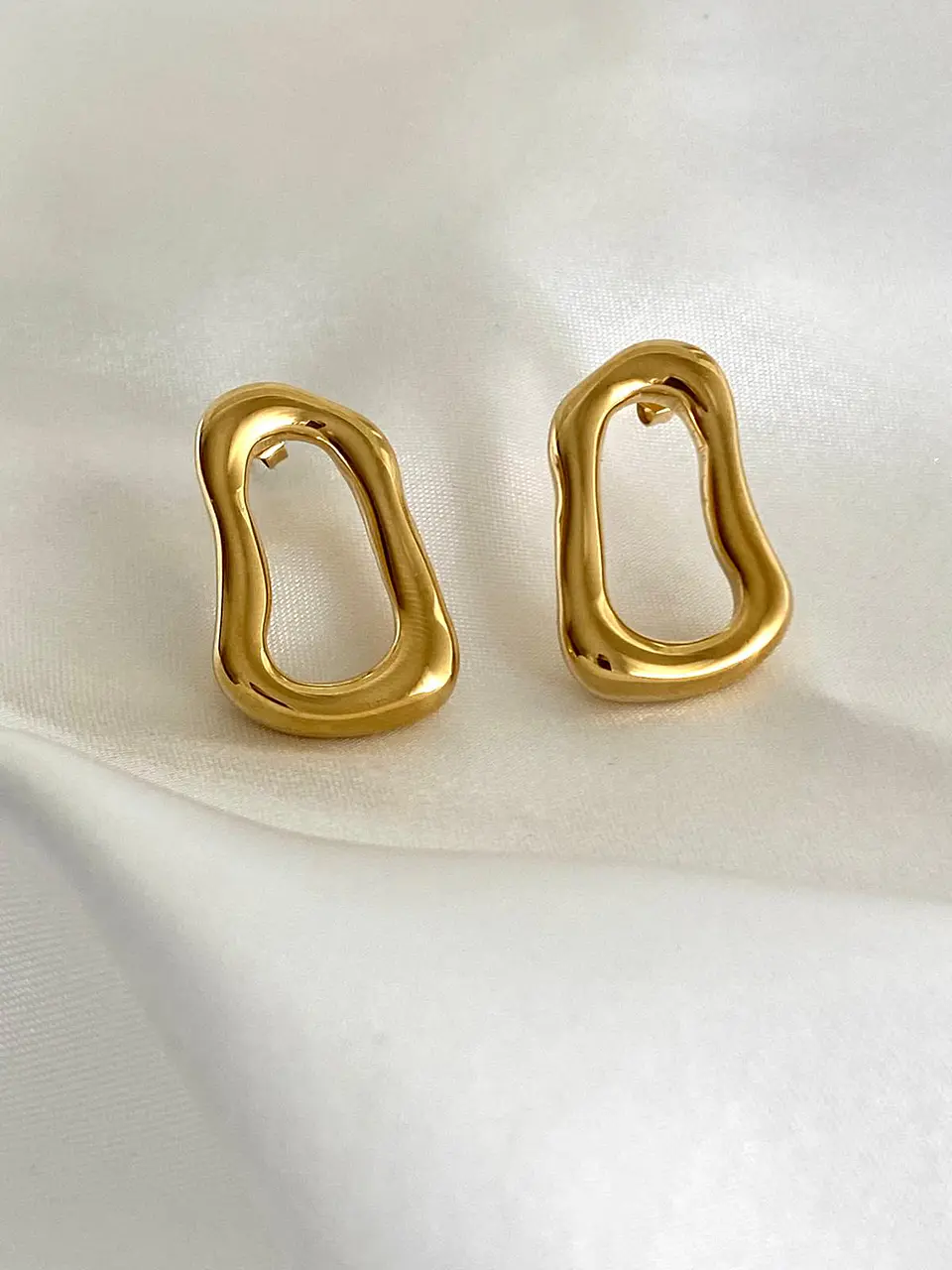 Wave Earrings 2