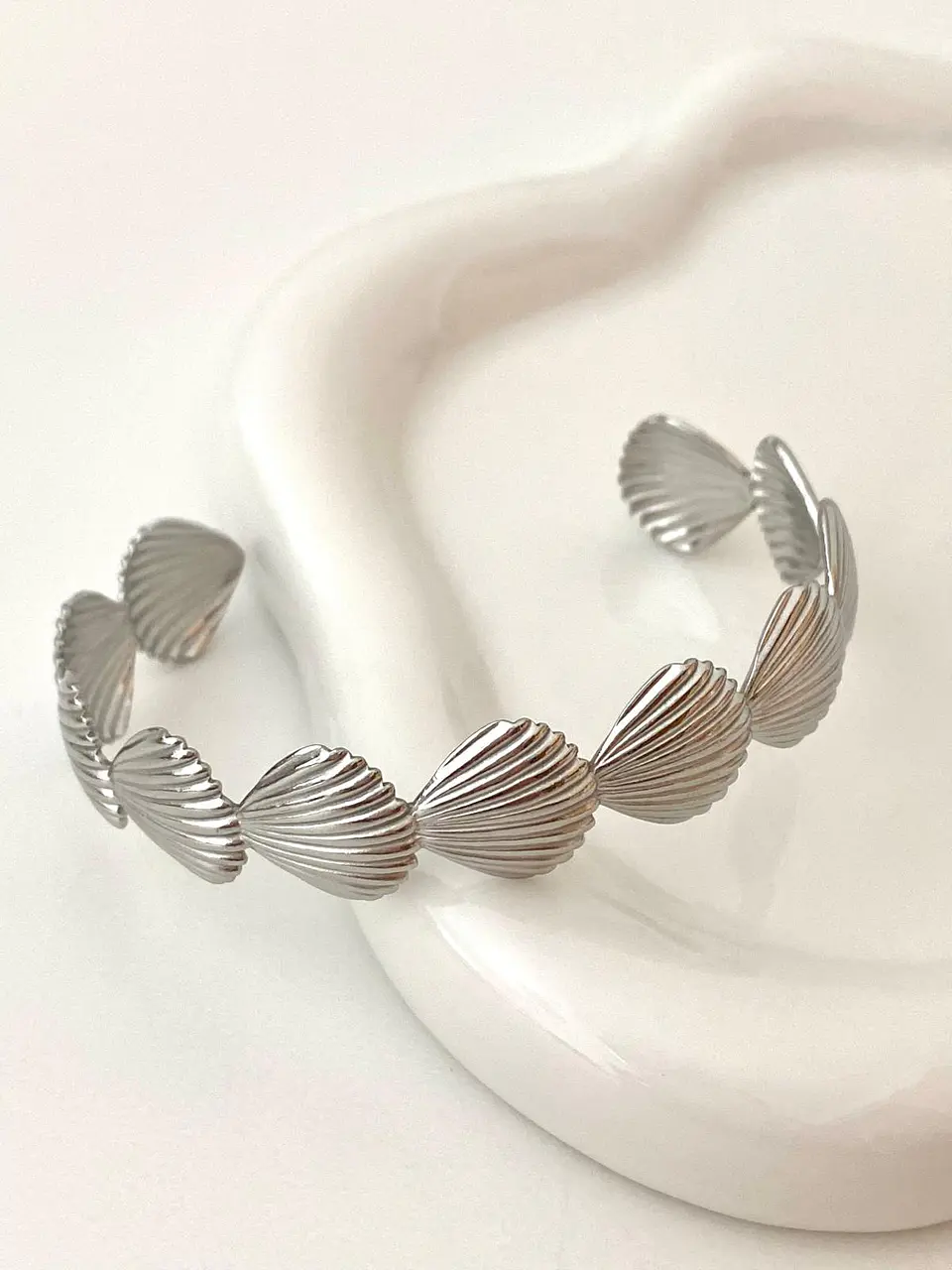 Frida bracelet 2