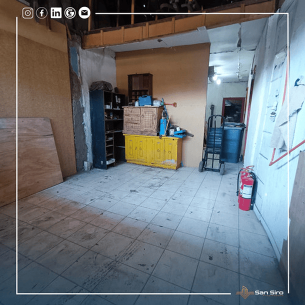 Nos Encanta Ayudarte! Casa Habitacional / Comercial Recoleta 15