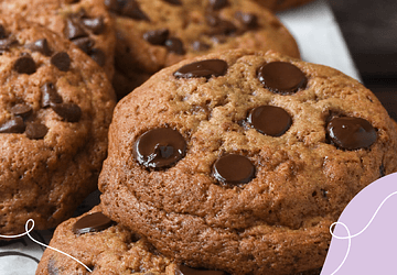 Galleta de avena sabor chocolate con chips de chocolate sin azúcar