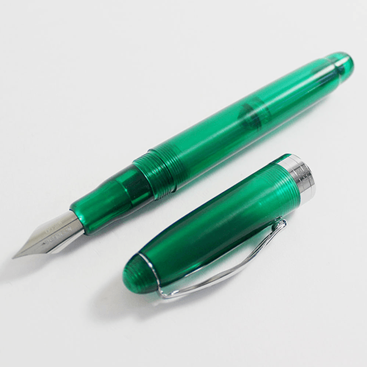 Noodler's - Ahab Flex - Maximillian Emerald