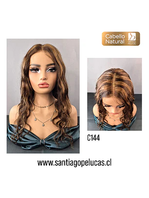 C144 LACE FRONT LARGA CON ONDAS CASTAÑO CON MECHAS CARAMELO
