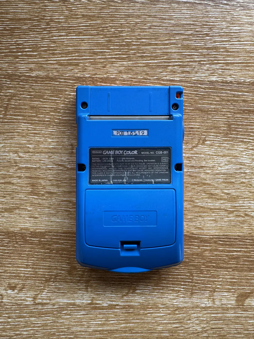 Backlit IPS Console Mod – Pokemon 3rd Anniversary Design – Game Boy Color 5