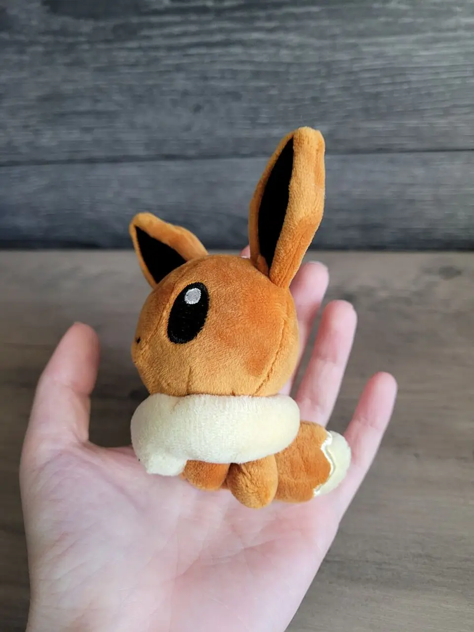 Pokémon Dolls Peluche Mascota · Eevee 5