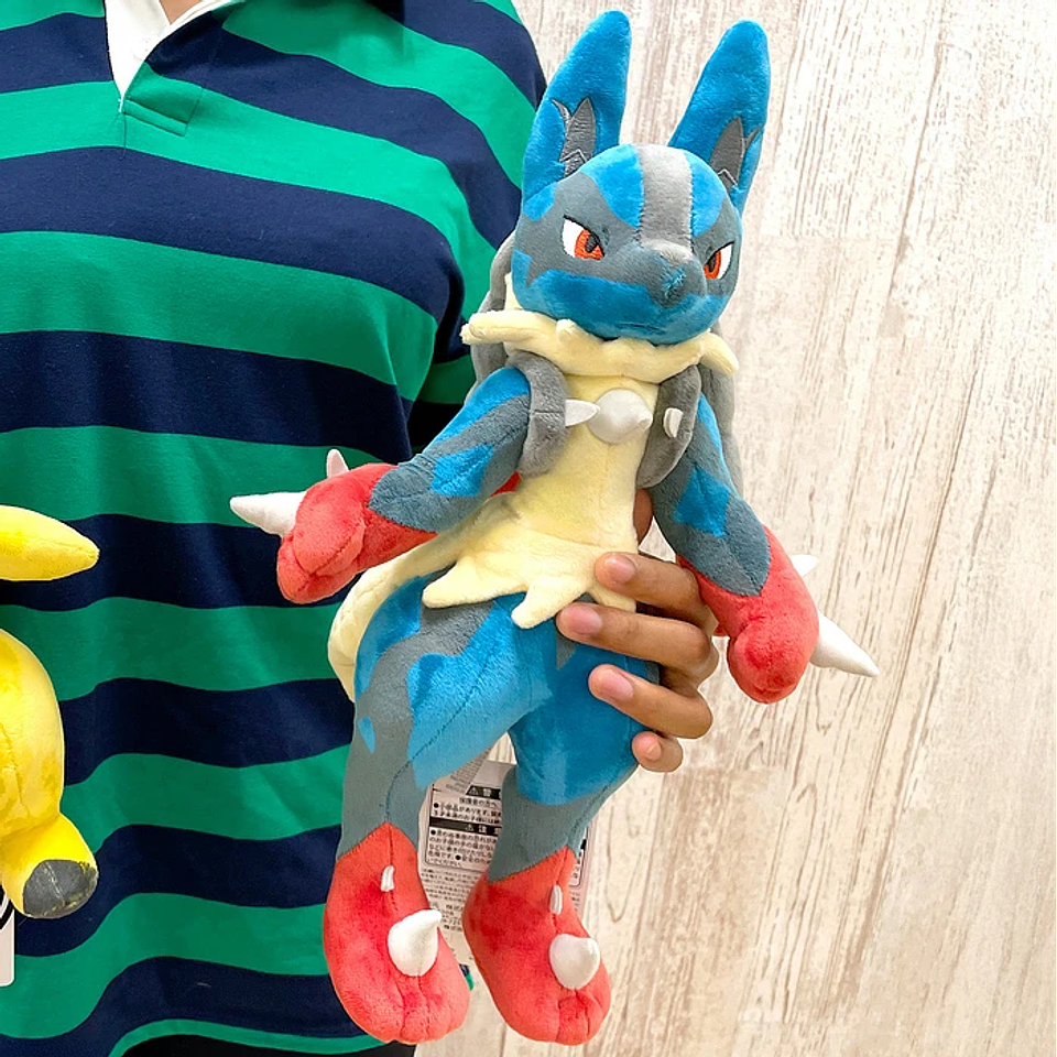 Peluche · Mega Lucario 2