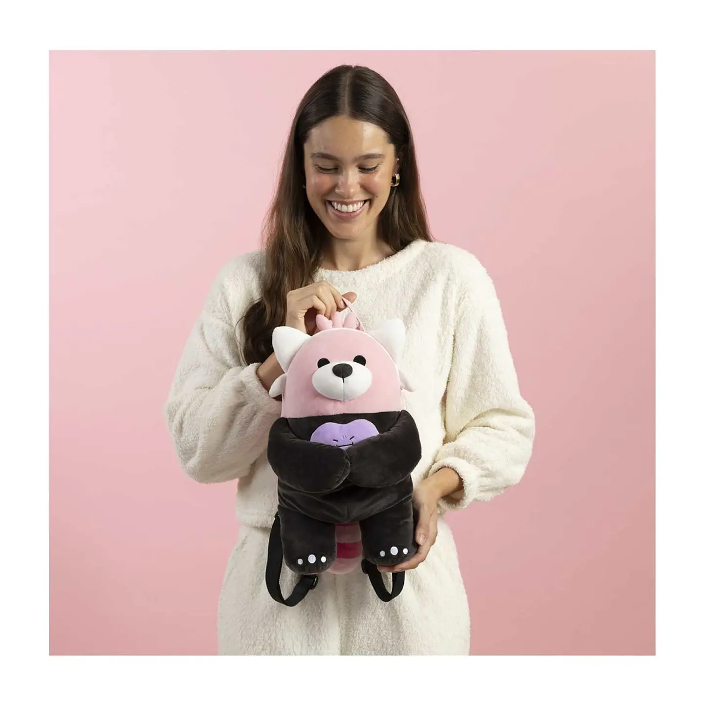 Bewear Hug Plush Backpack 8