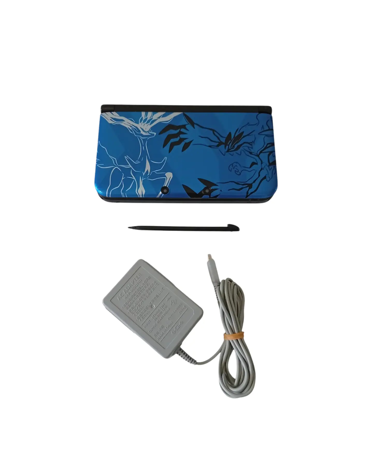 Nintendo 3DS XL (Old) Edición Especial Pokémon X & Y – Consola Liberada 3