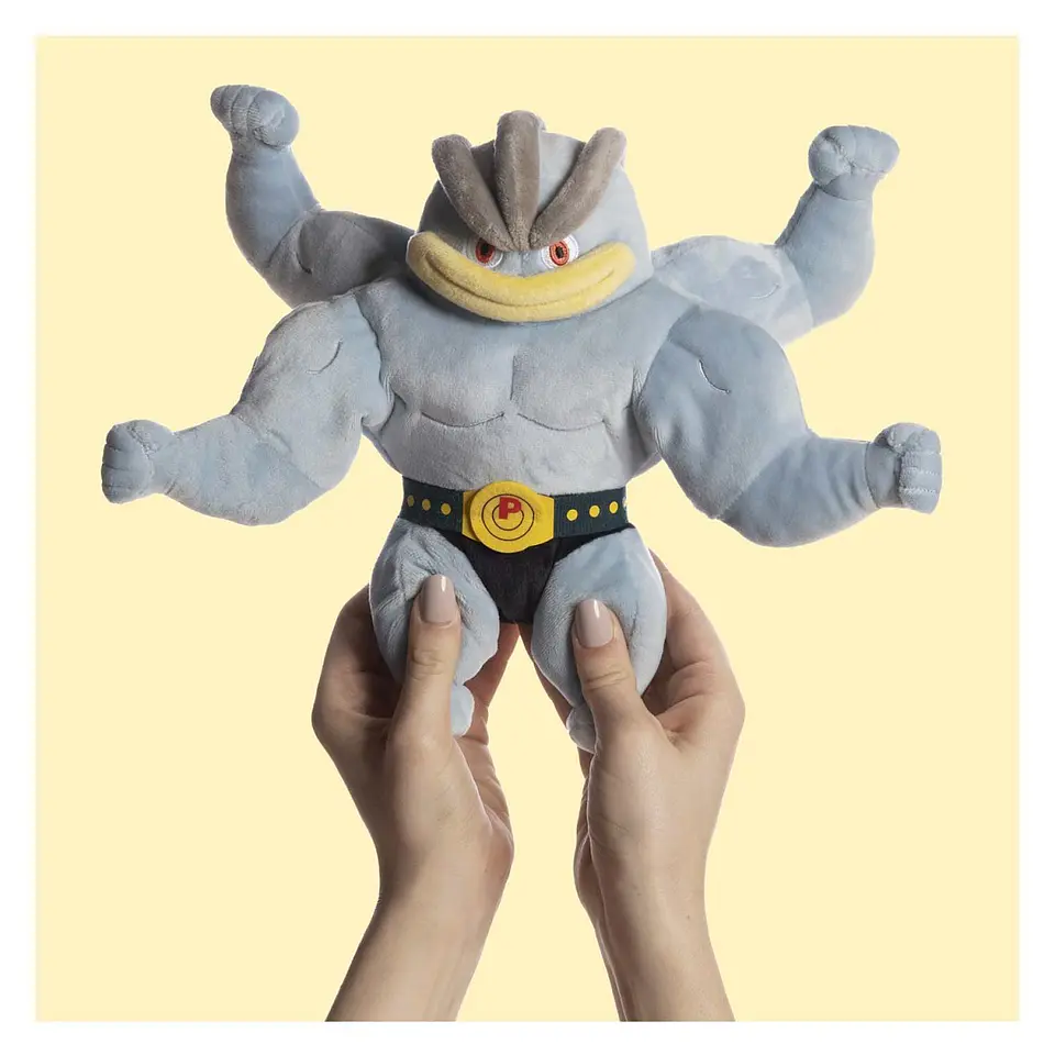 Peluche Machamp Entrenamiento Pokémon Center 5