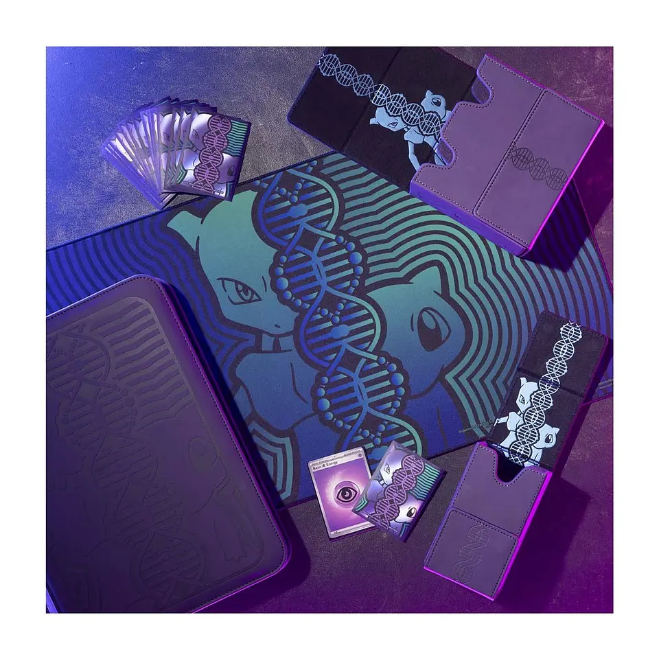 Pokémon TCG Mewtwo & Mew DNA Premium Playmat 3