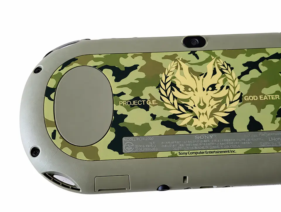 PS Vita Slim GOD EATER 2 Fenrir 32GB Liberada 4