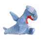 Peluche Gabite Sitting Cuties – Pokémon Center - Miniatura 2