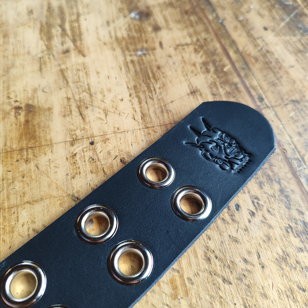 Pack Cinturón 2 Ojetillos + Billetera + Llavero 3