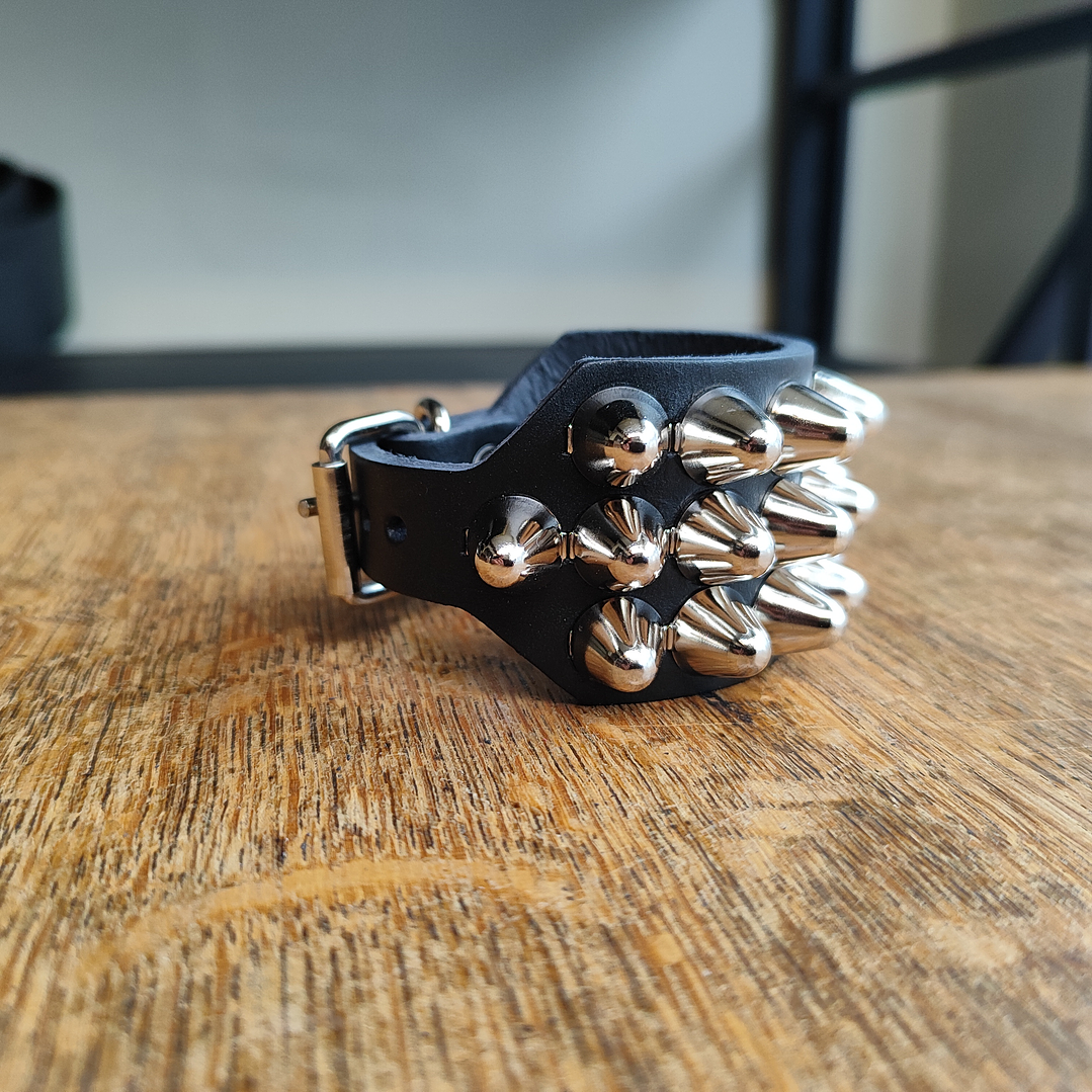 Pulsera 3 líneas de Uk studs | hecho a mano en cuero real 6