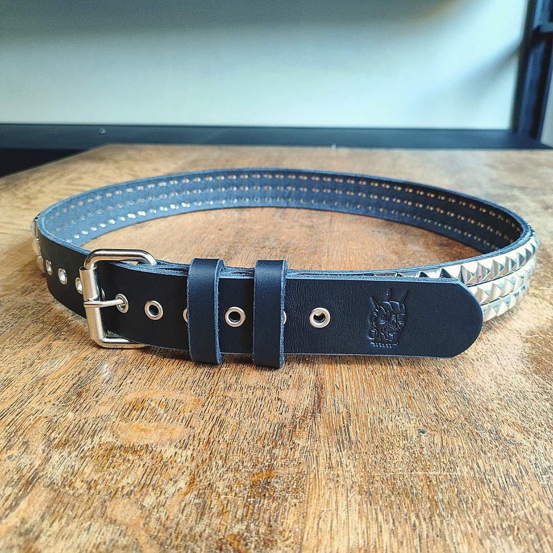 Pack Cinturón Pirámides + Pulseras 5