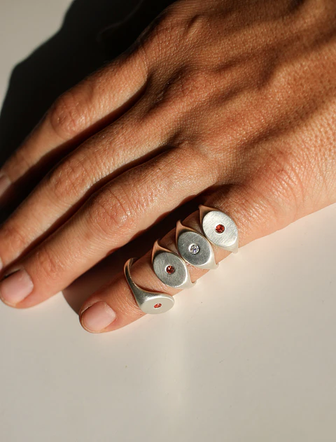 Pinky Signet