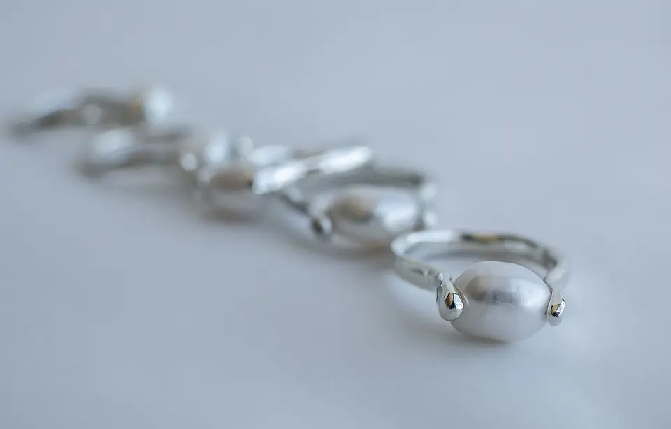 Anillo Solitario - Perla Blanca Orgánico 1