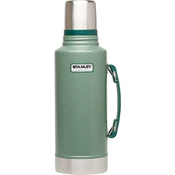 Botella Stanley Clásica Legendary  | 2 QT Hammertone Green