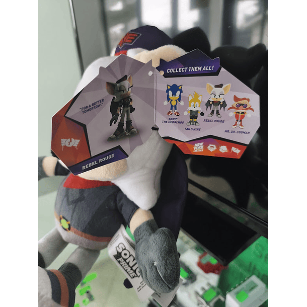 Peluche Sonic Prime NYC Rebel Rouge 32cm 5